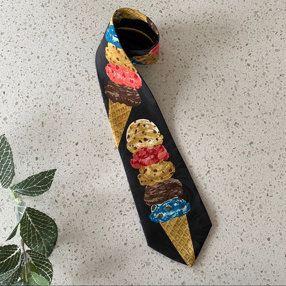 RENAISSANCE Ice Cream Cone Scoops Men’s Tie Chocolate Chip Novelty Multicolor - Picture 1 of 8